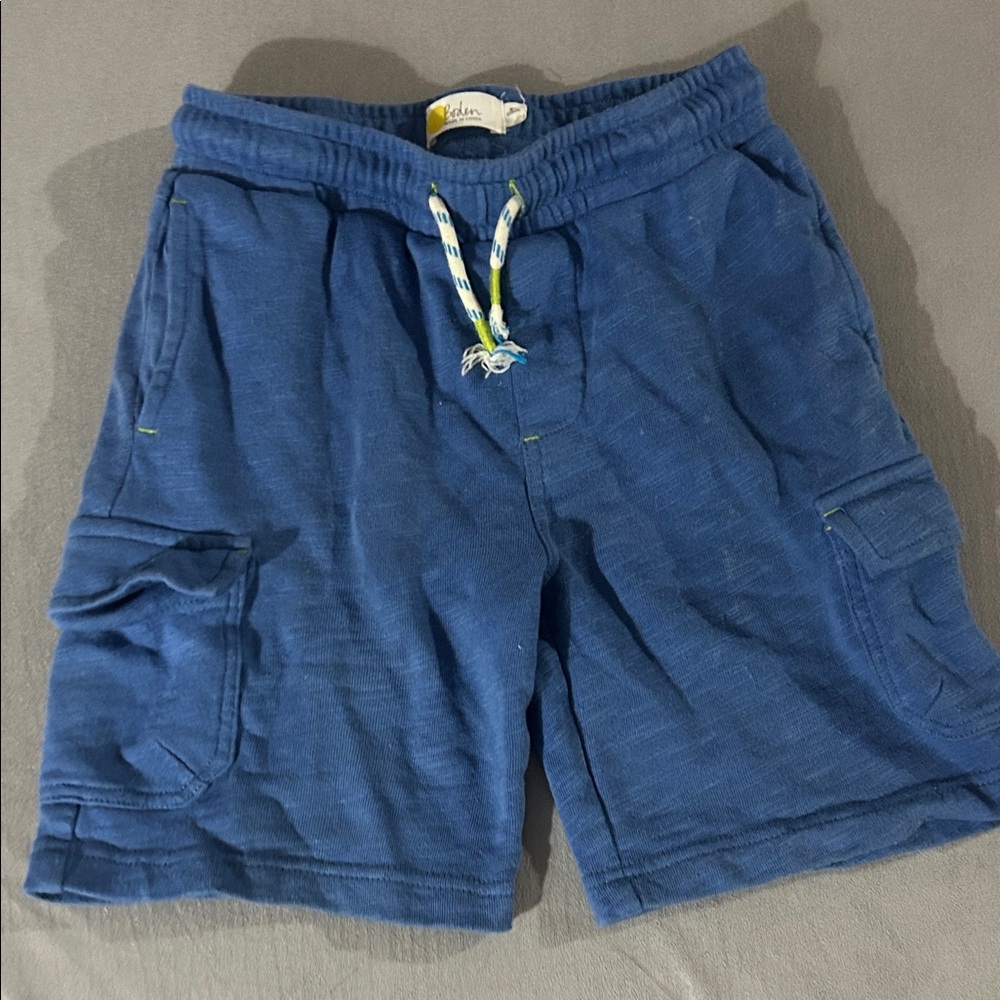 Boden Navy Cargo Men's Shorts
